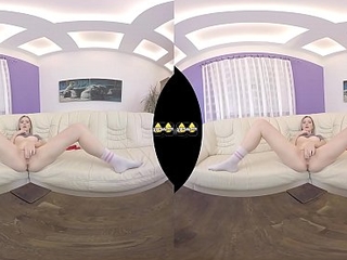 VR Piss Command With the addition of Sextoy Fucking